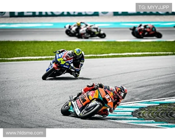 摩托GP新赛季揭幕战激情四溢 多位车手誓言挑战冠军宝座