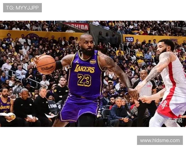 湖人加时险胜勇士 詹姆斯轰下三双带队逆转再现超级巨星风采